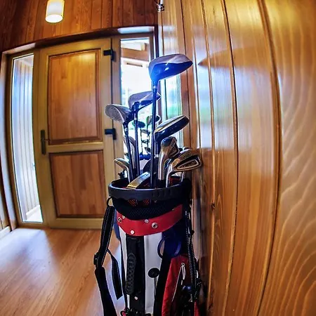 Golf Malina *
