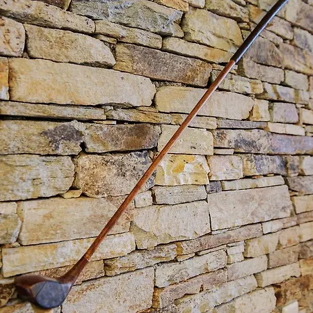 Golf Malina *